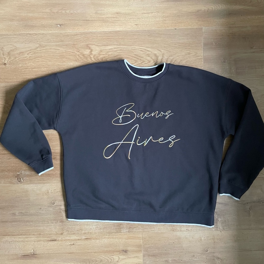 NEXT Grey Sweatshirt “Buenos Aires” Gold Embroidery Size L